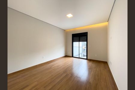 Casa à venda com 141m², 3 quartos e 2 vagas Casa à venda com 141m², 3 quartos e 2 vagasFoto 14