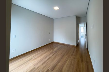 Casa à venda com 141m², 3 quartos e 2 vagas Casa à venda com 141m², 3 quartos e 2 vagasFoto 22