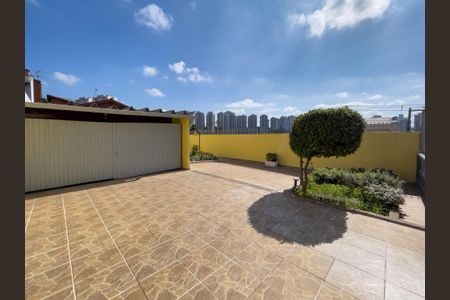 Casa à venda com 160m², 3 quartos e 7 vagasFoto 01