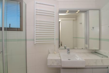 Apartamento à venda com 204m², 3 quartos e 4 vagasBanheiro da Suíte 3