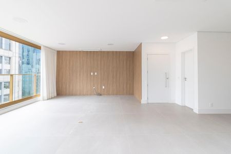 Apartamento à venda com 150m², 3 quartos e 2 vagasSala