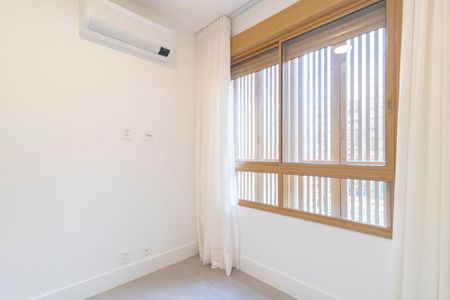 Apartamento à venda com 150m², 3 quartos e 2 vagasQuarto Suíte 2