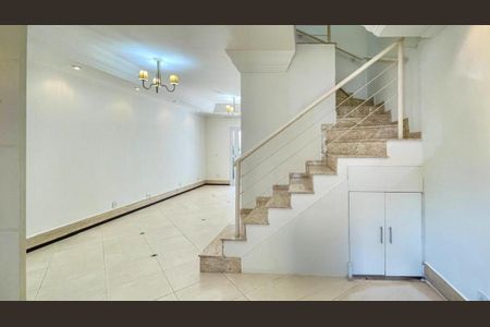 Casa de condomínio à venda com 96m², 3 quartos e 2 vagas Casa de condomínio à venda com 96m², 3 quartos e 2 vagasFoto 02