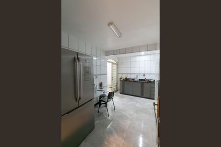 Casa à venda com 210m², 3 quartos e 3 vagas