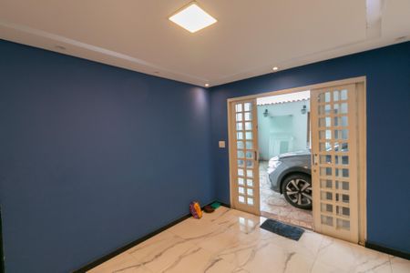 Casa à venda com 3 quartos, 210m² em Alípio de Melo, Belo Horizonte