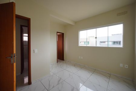 Casa de condomínio para alugar com 100m², 3 quartos e 3 vagas Casa de condomínio para alugar com 100m², 3 quartos e 3 vagasSuite
