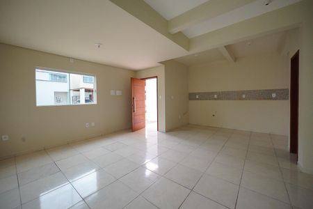 Casa de condomínio para alugar com 100m², 3 quartos e 3 vagas Casa de condomínio para alugar com 100m², 3 quartos e 3 vagasSala