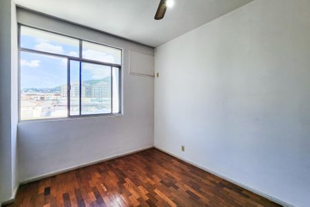 Suíte 1 de apartamento à venda com 2 quartos, 70m² em Maracanã, Rio de Janeiro