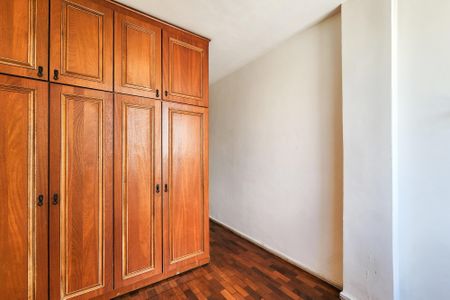 Apartamento à venda com 70m², 2 quartos e 1 vagaSuíte 2