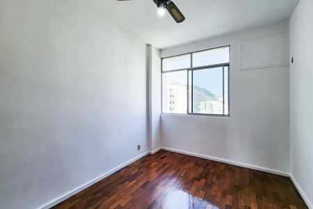 Apartamento para alugar com 70m², 2 quartos e 1 vaga Apartamento para alugar com 70m², 2 quartos e 1 vagaSuíte 1