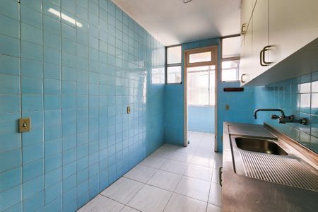 Apartamento à venda com 70m², 2 quartos e 1 vagaCozinha 