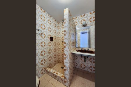 Apartamento para alugar com 70m², 2 quartos e 1 vaga Apartamento para alugar com 70m², 2 quartos e 1 vagaBanheiro da Suíte 2