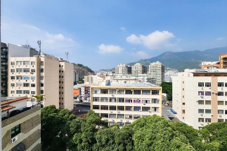Apartamento para alugar com 70m², 2 quartos e 1 vaga Apartamento para alugar com 70m², 2 quartos e 1 vagaVista da Suíte 1