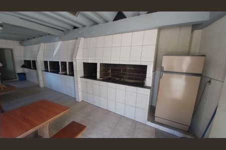 Apartamento à venda com 77m², 4 quartos e 1 vaga Apartamento à venda com 77m², 4 quartos e 1 vagaÁrea comum - Churrasqueira