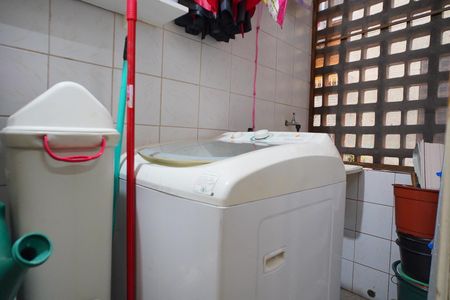 Apartamento à venda com 77m², 4 quartos e 1 vaga Apartamento à venda com 77m², 4 quartos e 1 vagaÁrea de serviço