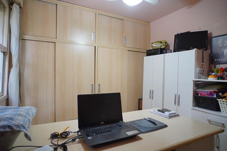 Apartamento à venda com 77m², 4 quartos e 1 vaga Apartamento à venda com 77m², 4 quartos e 1 vagaQuarto