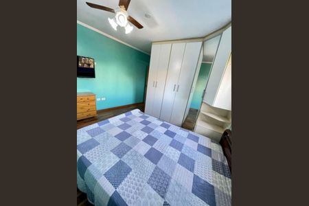 Foto 23 de casa à venda com 3 quartos, 260m² em Jardim Tupanci, Barueri