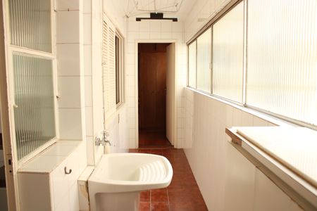 Apartamento à venda com 111m², 3 quartos e 1 vagaÁrea de Serviço