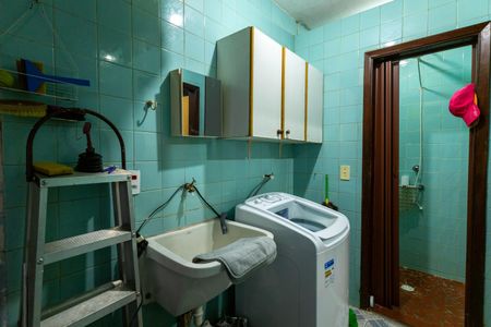 Casa à venda com 160m², 3 quartos e 1 vagaÁrea de Serviço