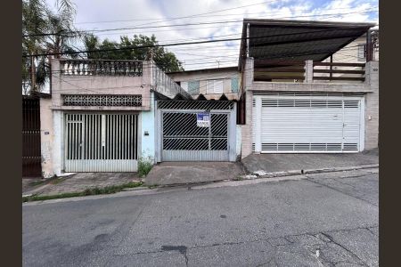 Casa à venda com 160m², 3 quartos e 1 vagaFachada