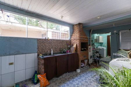 Casa à venda com 160m², 3 quartos e 1 vagaÁrea Gourmet