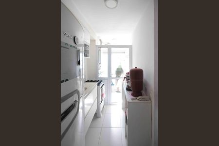 Apartamento à venda com 47m², 2 quartos e 1 vaga Apartamento à venda com 47m², 2 quartos e 1 vagaCozinha