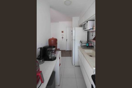 Apartamento à venda com 47m², 2 quartos e 1 vaga Apartamento à venda com 47m², 2 quartos e 1 vagaCozinha