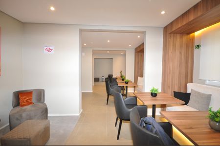 Apartamento para alugar com 32m², 1 quarto e sem vagaÁrea comum - Salão de festas