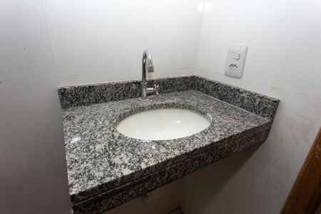 Apartamento para alugar com 32m², 1 quarto e sem vaga Apartamento para alugar com 32m², 1 quarto e sem vagaBanheiro