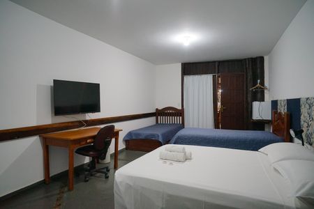 Casa para alugar com 450m², 7 quartos e 2 vagasQuarto 1