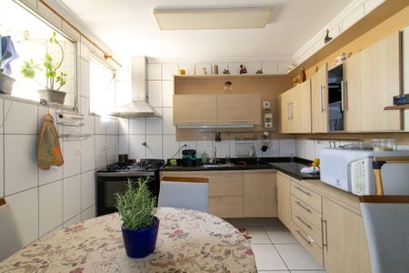 Apartamento à venda com 175m², 3 quartos e 1 vagaCozinha