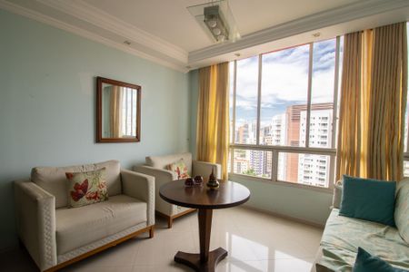 Apartamento à venda com 175m², 3 quartos e 1 vagaSala