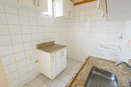 cozinha de kitnet/studio para alugar com 1 quarto, 37m² em Liberdade, Belo Horizonte