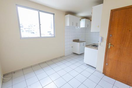 sala de kitnet/studio para alugar com 1 quarto, 37m² em Liberdade, Belo Horizonte