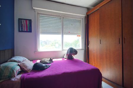 Quarto 1 de apartamento para alugar com 2 quartos, 69m² em São Sebastião, Porto Alegre