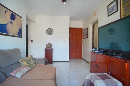 Sala de apartamento para alugar com 2 quartos, 69m² em São Sebastião, Porto Alegre