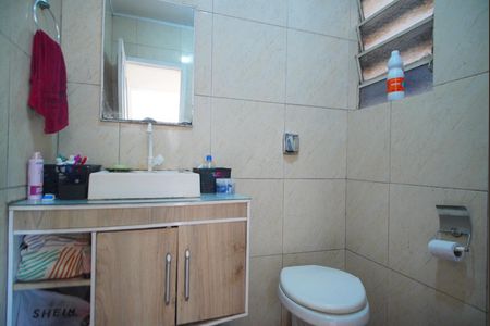 Apartamento para alugar com 69m², 2 quartos e sem vagaBanheiro Corredor