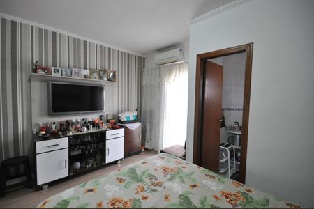 Suíte 1 de casa para alugar com 2 quartos, 120m² em Vila Sabrina, São Paulo