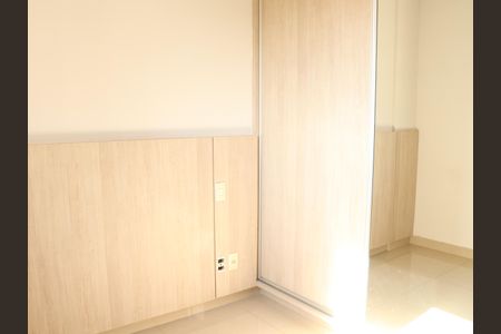 Apartamento para alugar com 93m², 3 quartos e 2 vagasQuarto 2