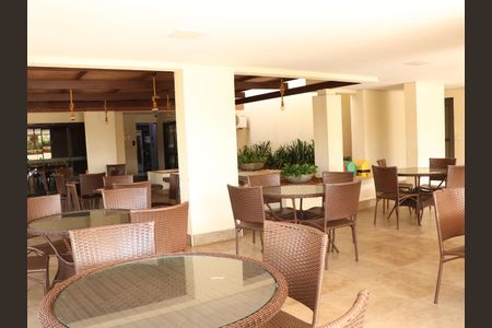 Apartamento para alugar com 93m², 3 quartos e 2 vagasArea comum - Restaurante