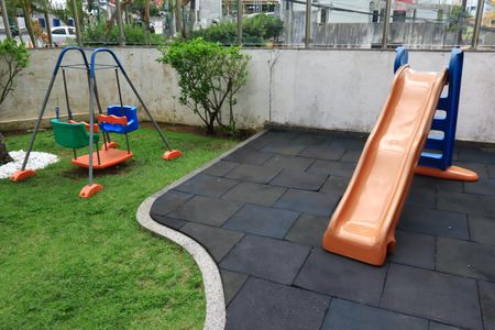 Apartamento para alugar com 60m², 2 quartos e 1 vagaÁrea comum - Playground