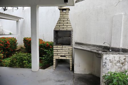 Apartamento para alugar com 60m², 2 quartos e 1 vagaÁrea comum - Churrasqueira