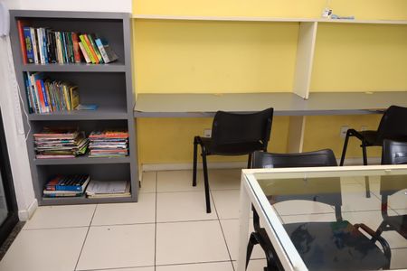 Apartamento para alugar com 60m², 2 quartos e 1 vagaarea de estudo