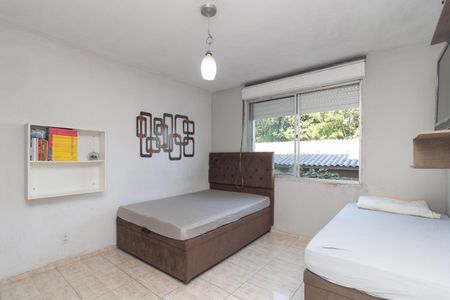 Sala/Quarto de apartamento para alugar com 1 quarto, 32m² em Partenon, Porto Alegre