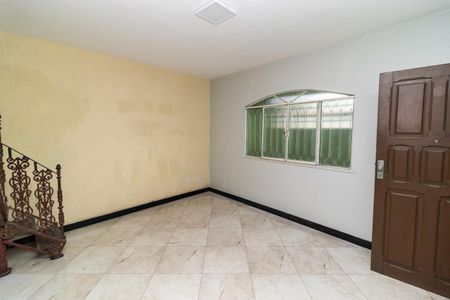 Sala de casa para alugar com 3 quartos, 163m² em Padre Miguel, Rio de Janeiro