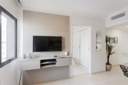 Sala de kitnet/studio para alugar com 1 quarto, 35m² em Jardins, São Paulo