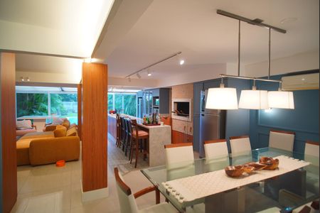 Casa para alugar com 420m², 3 quartos e 2 vagasSalão de Festas