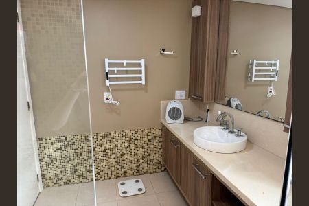 Casa para alugar com 420m², 3 quartos e 2 vagasBanheiro da Suíte