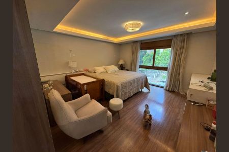 Casa para alugar com 420m², 3 quartos e 2 vagasSuíte