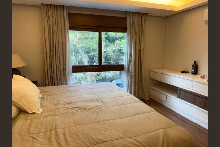 Casa para alugar com 420m², 3 quartos e 2 vagasSuíte